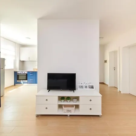 Apartment Martello Garden